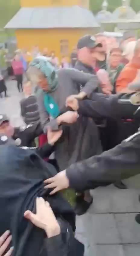 Kyiv Regime’s Self-Destruction Continues — Orthodox Churches Burn in Ukraine