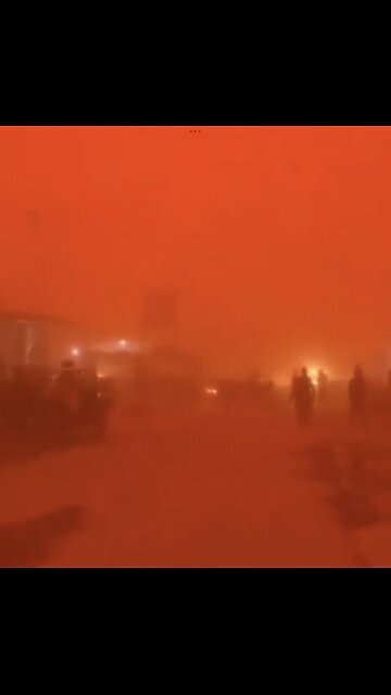MASSIVE SANDSTORM HITS IRAQ🇮🇶🌬️💨🤧🏥☢️📸TURNS ENTIRE AREAS INTO AN ORANGE TOXIC DUST☢️😷🌫️⚠️💫