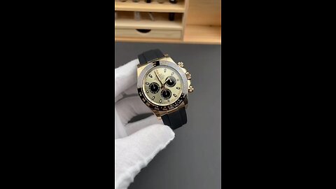 Rolex Cosmograph Daytona Oyster, 40 mm, yellow gold Reference 126518LN m126518ln-0012