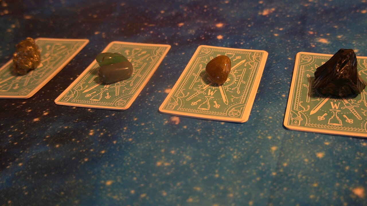 NOVEMBER & DECEMBER Predictions😮 Pick A Card