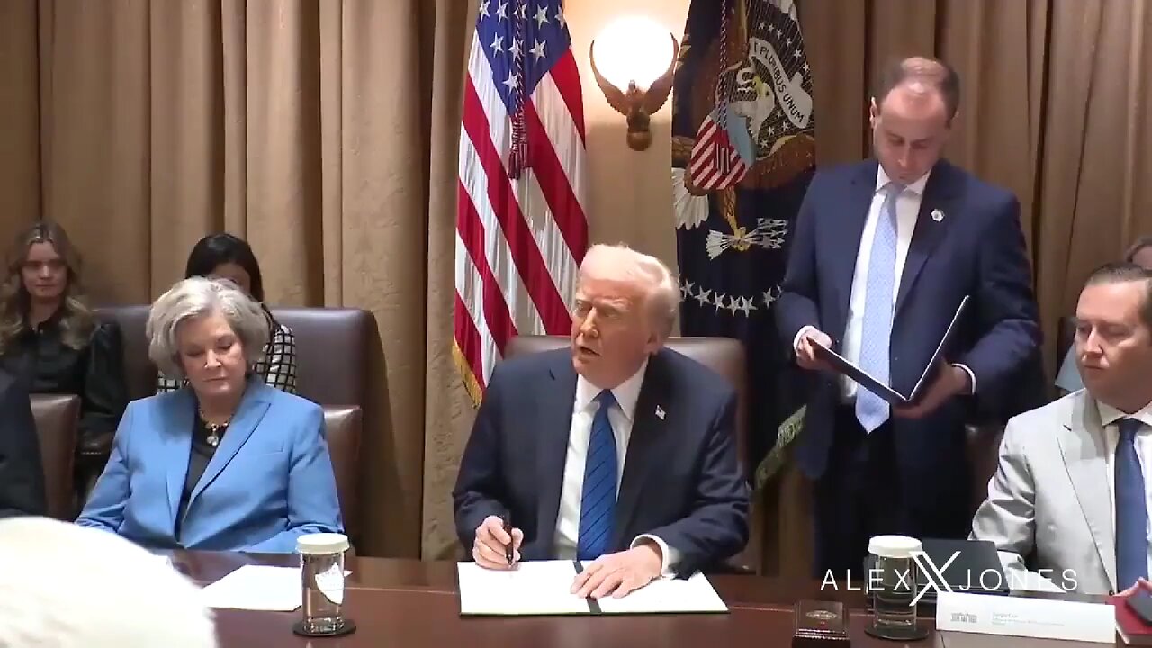 Trump Signs Pardon For Biden Crime Family Whistleblower Devon Archer