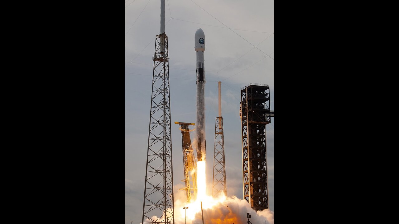 SpaceX Falcon 9 lifts off from pad 40 and returns to LZ-1 in Florida