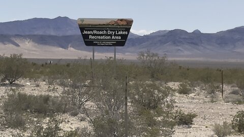 Jean dry lake bed part 2; motovlog 17