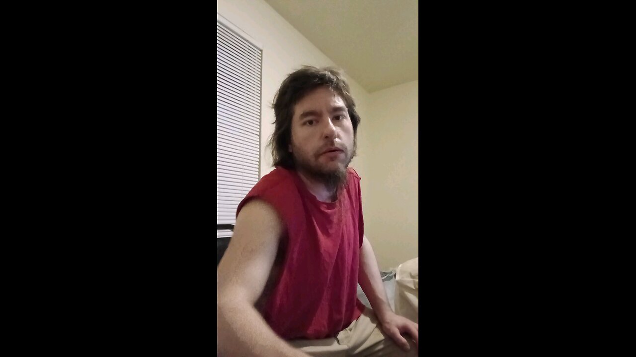 Trying 3 new pringles!