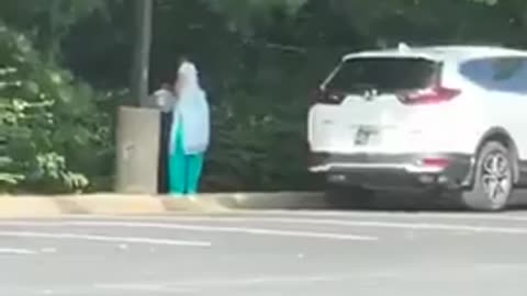 Indians in Canada acting like they're still in India. They all have to go back.
