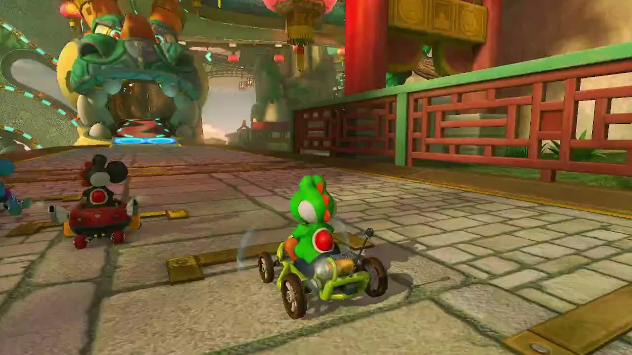 Mario Kart 8 Deluxe, Playing Against Others Online (Part 8) Only Once Everyone Chose The Same Track
