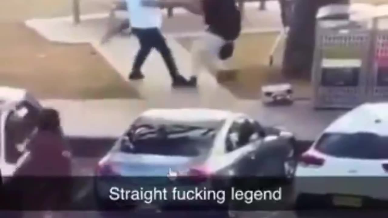 🇦🇺‼️🚨 Australian hero took the gun away from the terrorist!