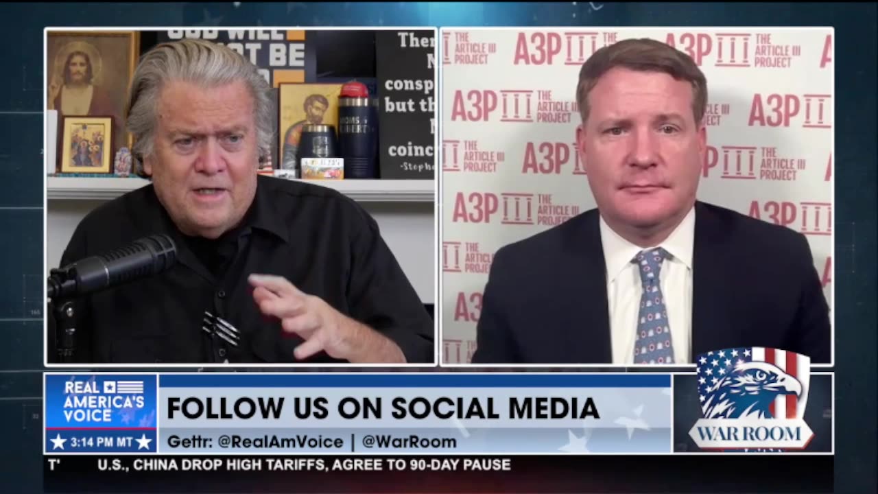 Mike Davis: To Compete With China, Big Tech Wants To Steal Like China
