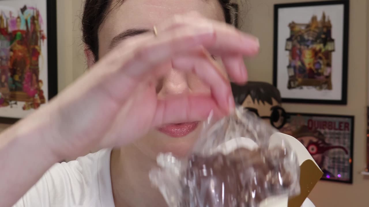 Unboxing A Chocolate Frog!