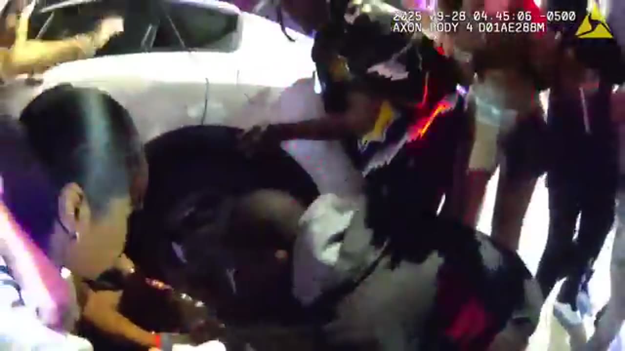 20 Minutes of Shocking Car Crashes Caused by Idiots in Cars Caught on Camera 2025