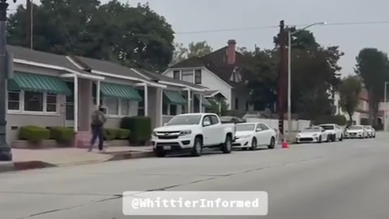 🤯🚨 ICE Agent Tears ACL Chasing an Escaped Detainee! | FeedMyCuriosity