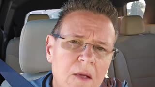 Woman reports on the cops raiding a gay bar!!! Damn MAGA!
