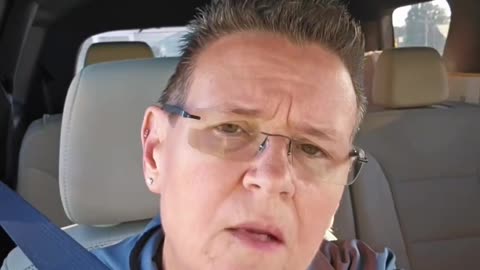 Woman reports on the cops raiding a gay bar!!! Damn MAGA!