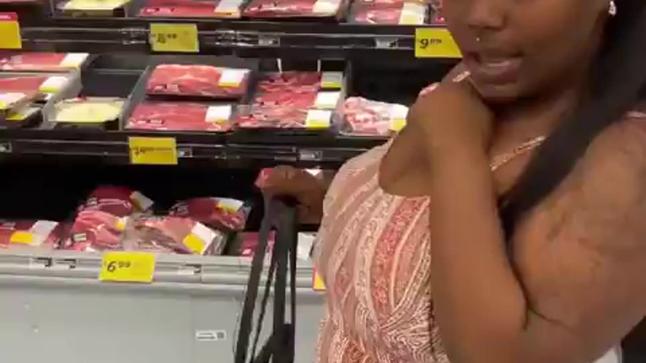 Woman loses food stamps and thinks it’s ok to start stealing -explains how