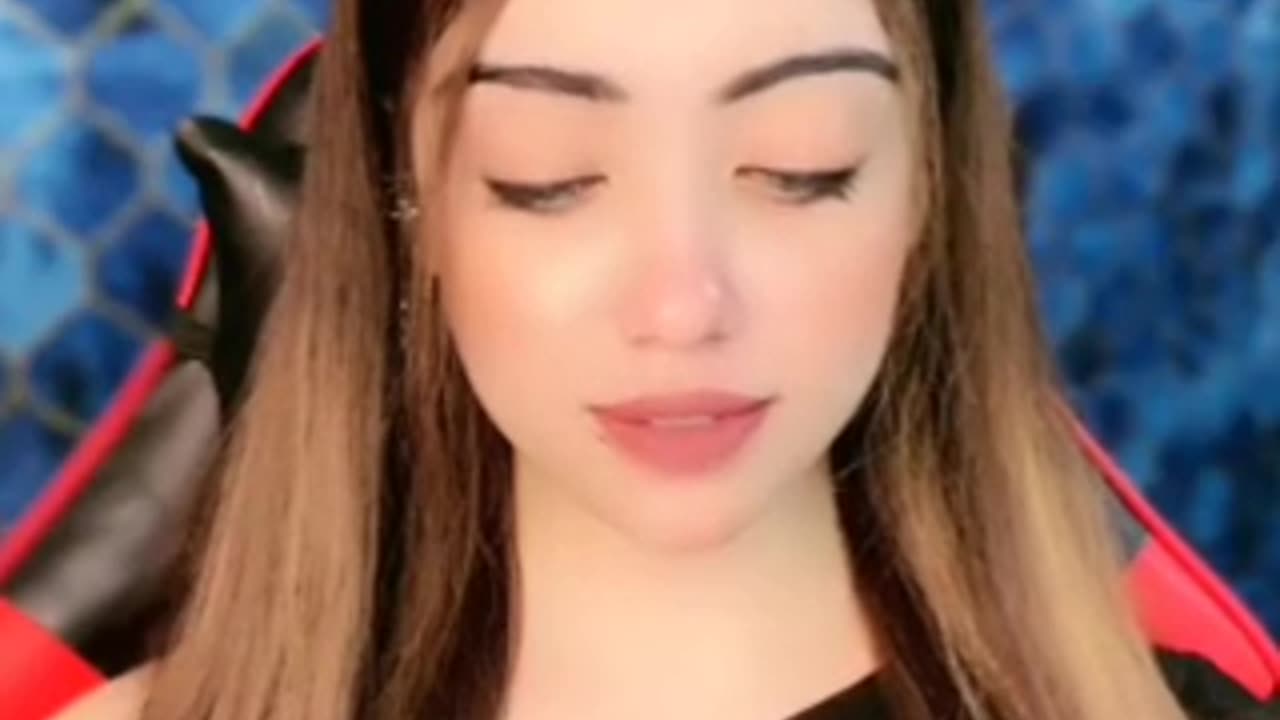 Tango open private live show Moon