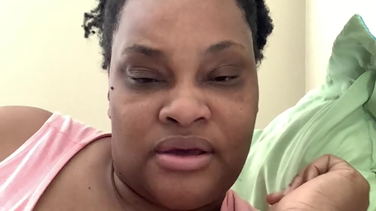 Bones 🦴 🦴 to pick a folk