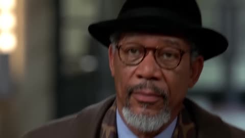 Morgan Freeman Explains To Keanu Reeves Why We Don't Have Free Energy - Chain Reaction (1996)