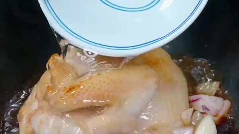 Trending simplified soy sauce chicken recipe in China.