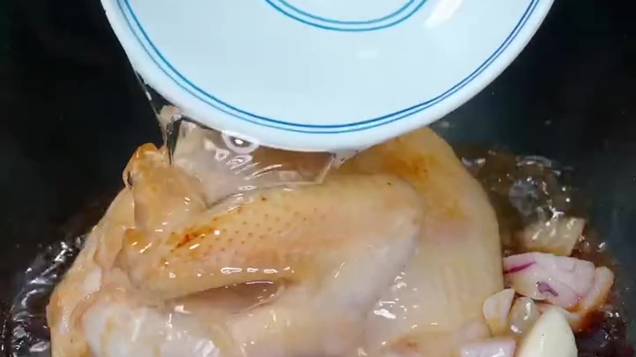 Trending simplified soy sauce chicken recipe in China.