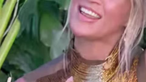 Carrie Underwood Gave Game-Changing Advice in American Idol 2025 Grand Finale - WorldEye