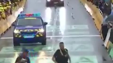 😂🚴‍♂️ Fake Cyclist Tries to Win Tour de France!? | FunFM