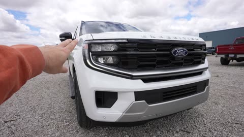 2025 Ford Expedition Platinum Max