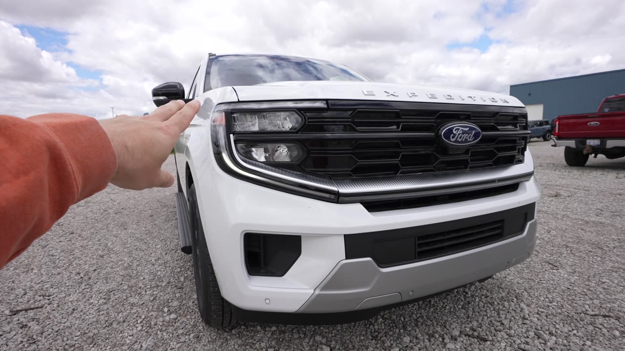 2025 Ford Expedition Platinum Max