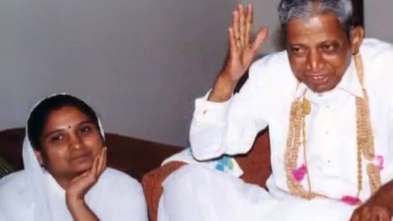 Pujya Niruma's Life in service of Gnani | Spiritual Mission