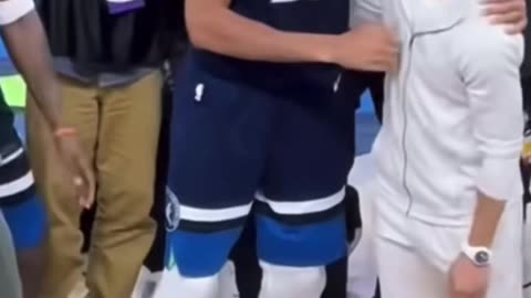 Stephen Curry shows love to Anthony Edwards’s despite getting eliminated