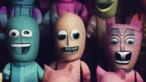 The Troll’s Echo Chamber: The Sock Puppet Tactic.
