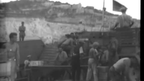 CONVOY EN ROUTE, INVASION LICATA, SICILY - CONVOY EN ROUTE, INVASION LICATA, SICILY - 428-npc-1088