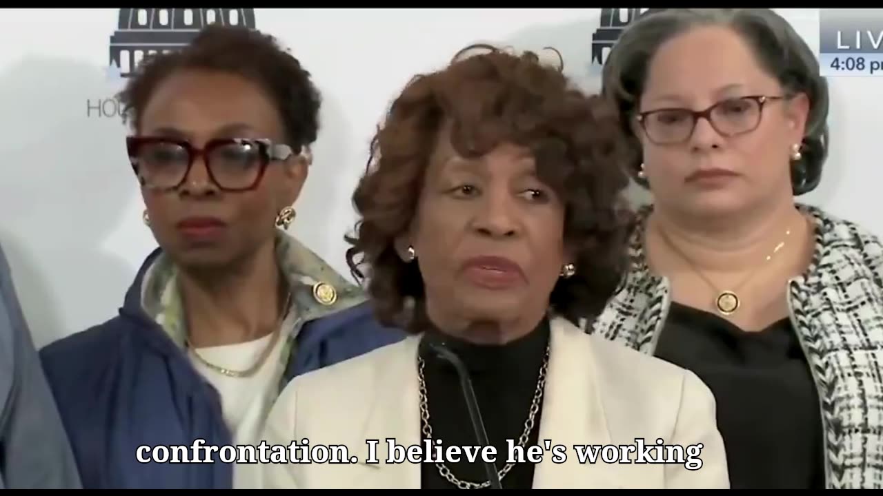 Maxine Waters: "What does Trump expect?