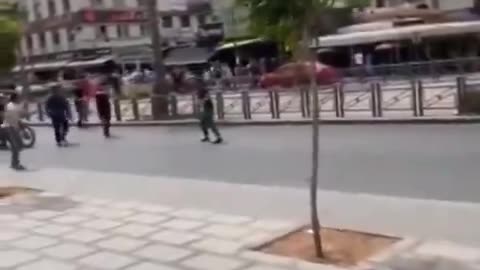 Islamist with knife attacks people in Morocco and police send him to Allah.
