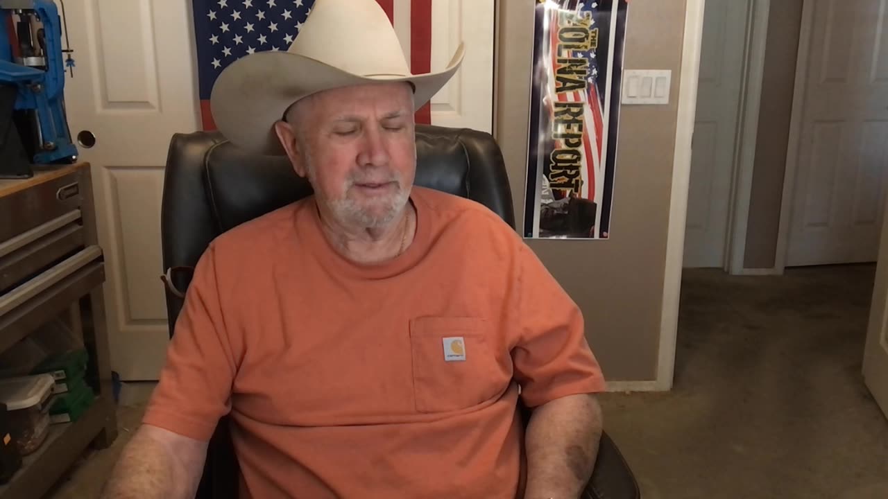 On Air Force One, Trump Explained Why He Intends To Run For A 3rd Term!