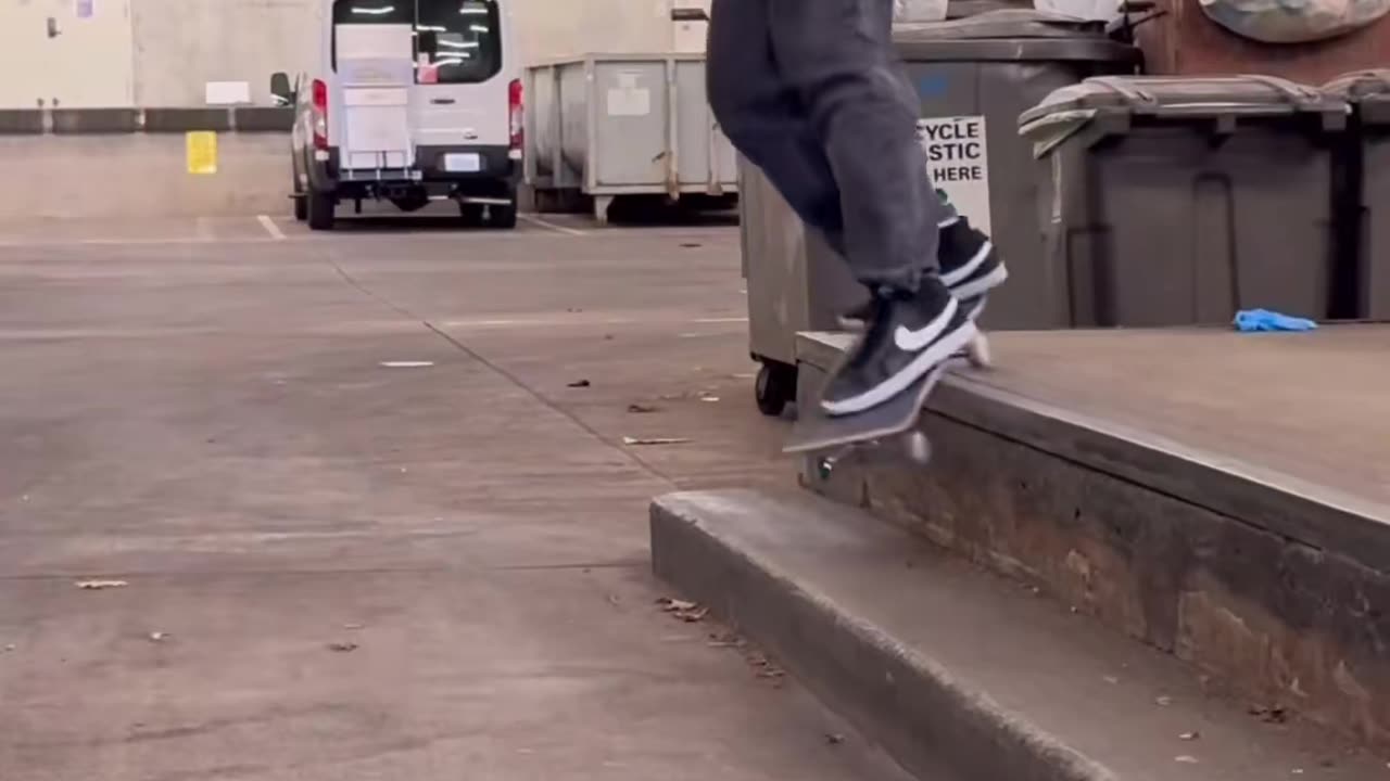 🔥🤔 Which Trick Was More Epic? Hammers Galore! | SkateNation