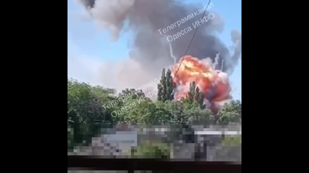 💥"Geran" strikes on the TCC (Recruitment) building in Odessa