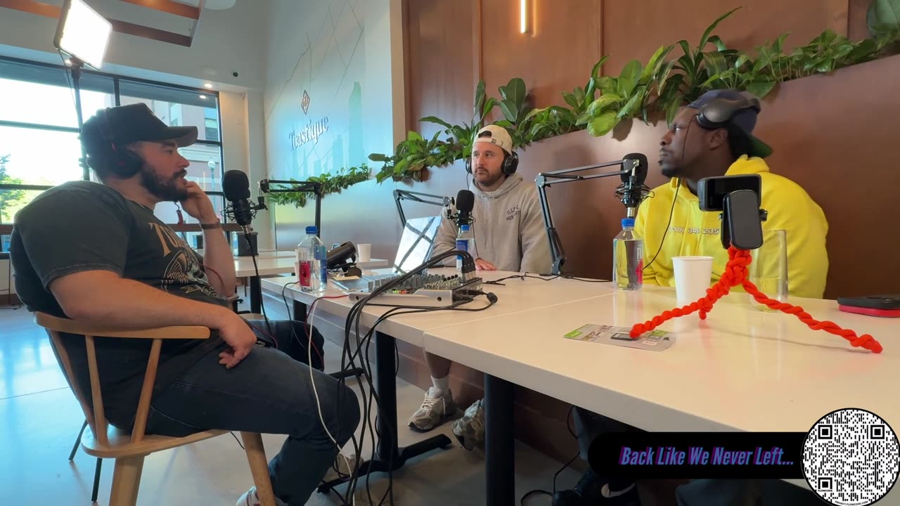 BLWNL Ep. #66 - Cakes go crazy and the community goon ft. Mike V from V4NY