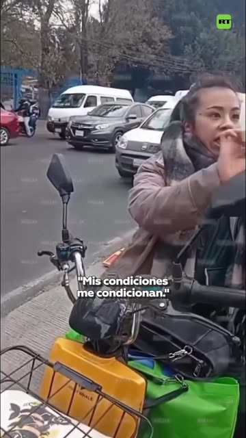 "¡Mis condiciones me condicionan!": Lady Mexibús en bicicleta se niega a salir del confinado