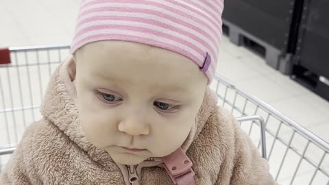 Baby Kayla’s Supermarket Trip with Mommy | Tiny Shopper Cute Clip
