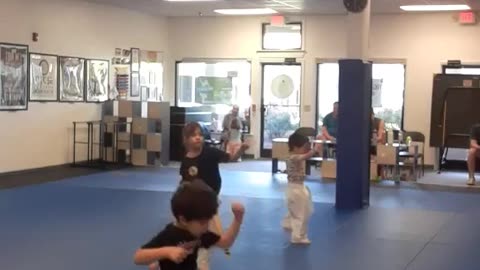 Kids Chon Tu Taekwondo Class
