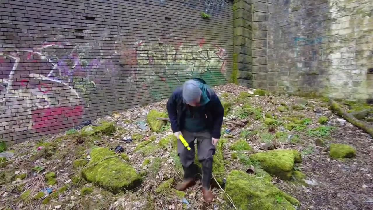 I Returned To The Halifax High Level Railway To Explore The Wheatley Tunnel At Last!