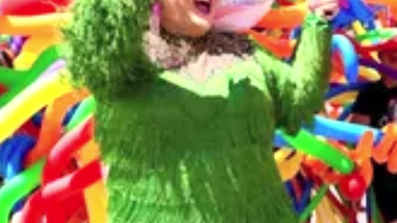 Chicago Pride Parade 2025 Guide: Route, Street Closures, Tips & What to Expect - WorldEye