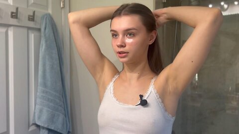 Angel Poli Ultra Cute Gets ready to Go out