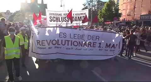 LIVE: 1. Mai-Demo in Berlin-Kreuzberg