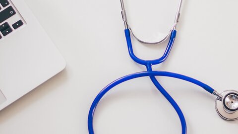 More than 1 in 3 already use AI to manage their health