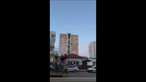 Elderly Romanian ends it all and jumps off balcony of his apartment