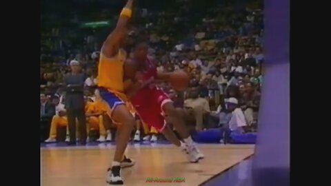 Lorenzen Wright 32 Points @ Lakers, 1997-98.