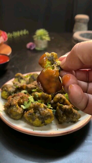 Cauliflower Pakoda