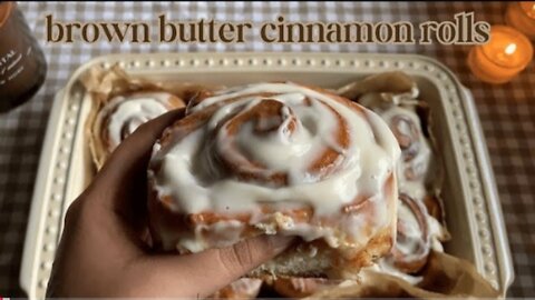 Gooey brown butter cinnamon rolls ❤️🥰😍💕 bake with me ❤️❤️❤️❤️❤️❤️😍
