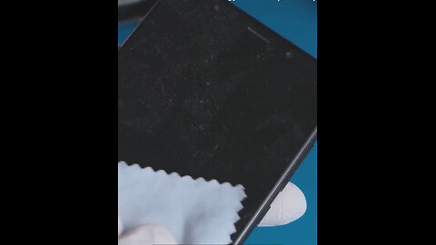 Lightning-Fast Fix: Nuke the Gunk in Your Phone’s Charging Port – 60 Seconds to Glory